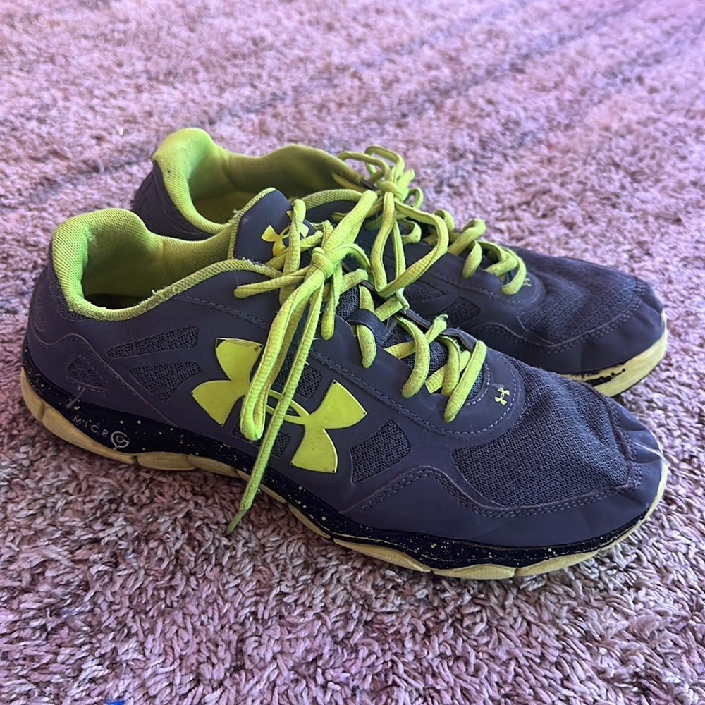 Under Armour Men's Micro G Engage Big Logo Shoe - Picture 2 of 14